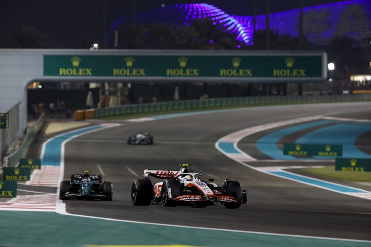 Grand Abu Dhabi, Yas Marina Circuit, Abu Dhabi, United Arab Emirates, Formula1, Round 22, 2022. 

Photo: Peter van Egmond
Copyright: © 2022 Peter van Egmond.